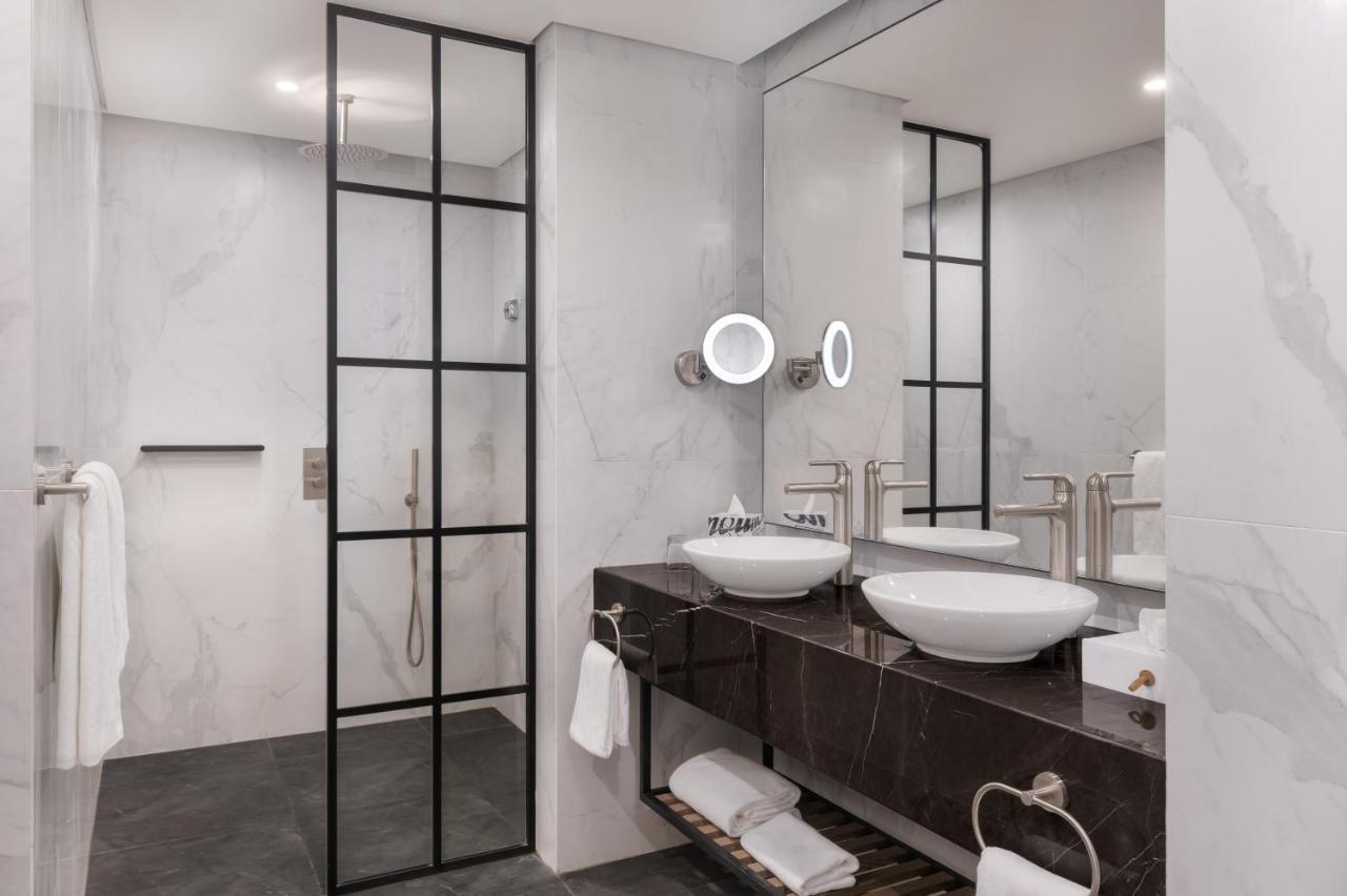 Paramount Midtown 5* Dubái