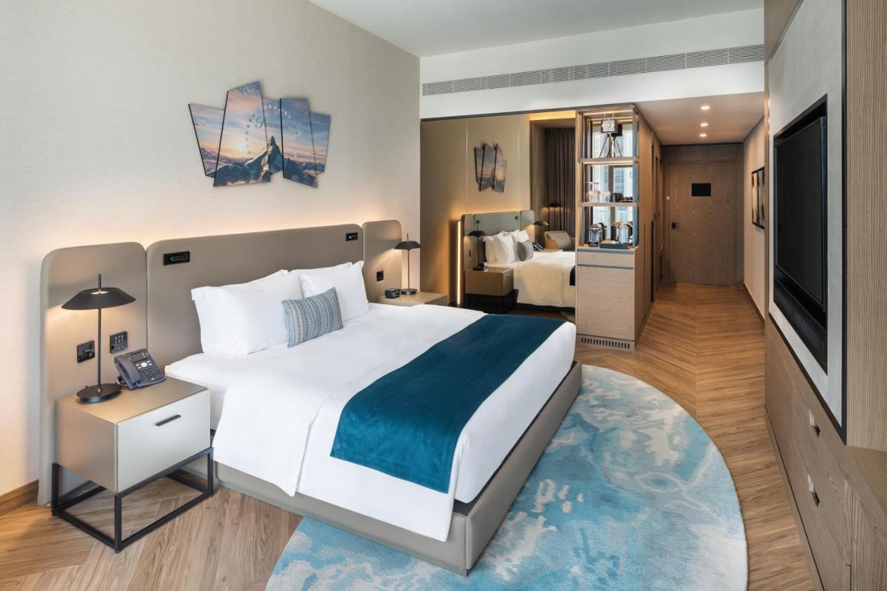 Hotel Paramount Midtown 5*