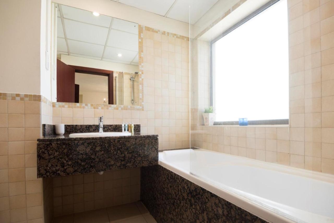 Apartamento Jumeirah Beach Apt *