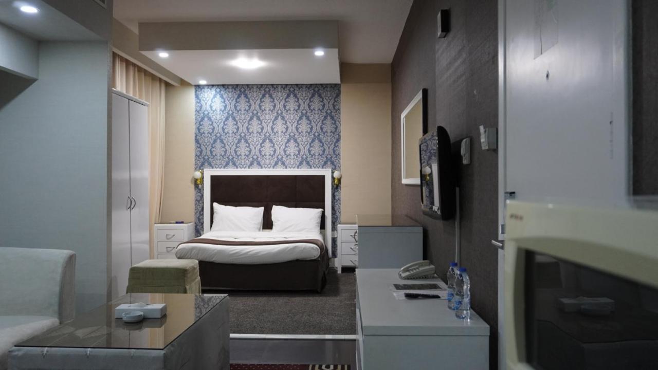Satbir Llc Apartment *