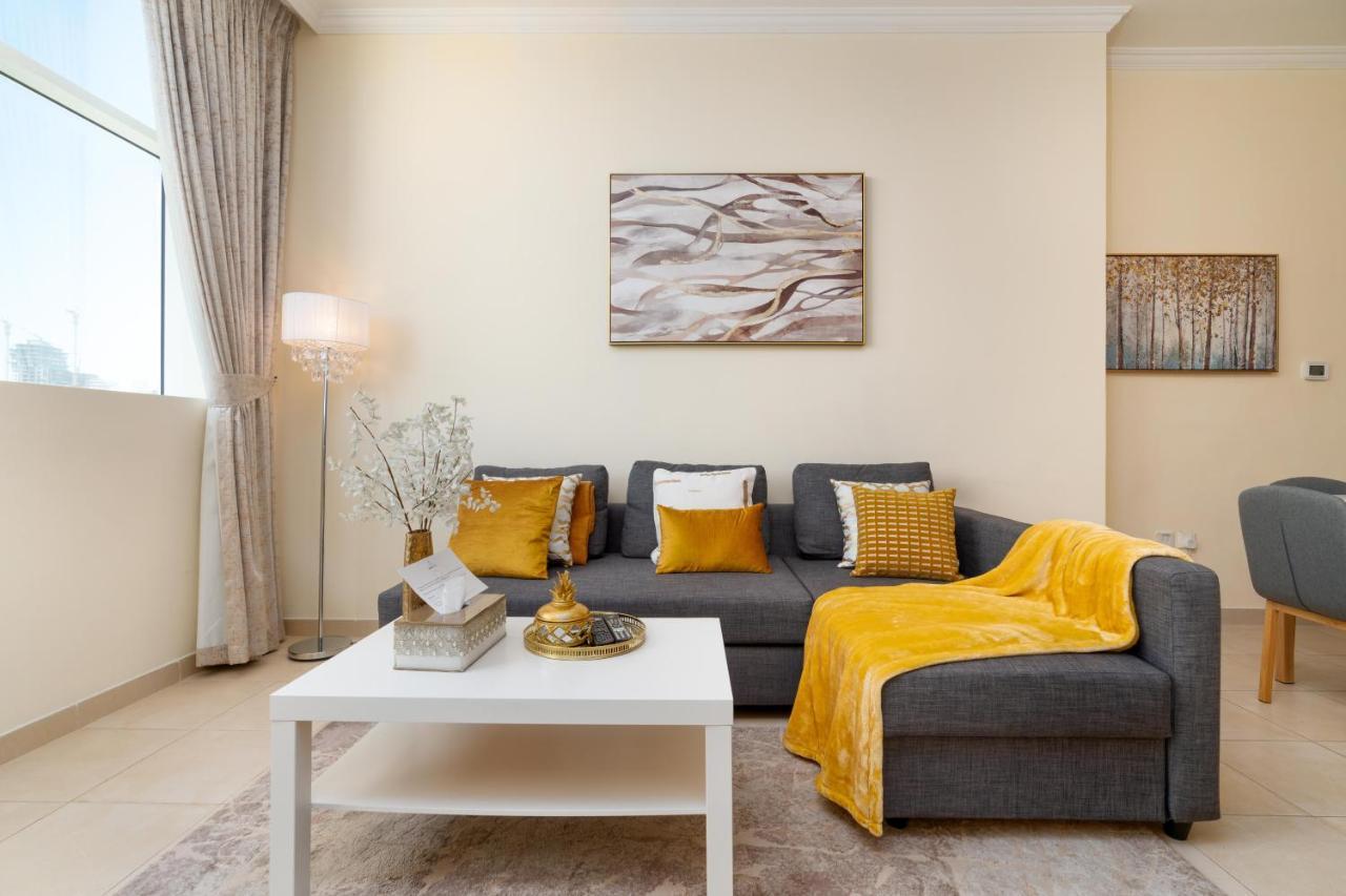 Apartemen Spacious 2 Beds 5 Min Walk From Mall With Brand New Gym And Rooftop Swimming Pool Dubai