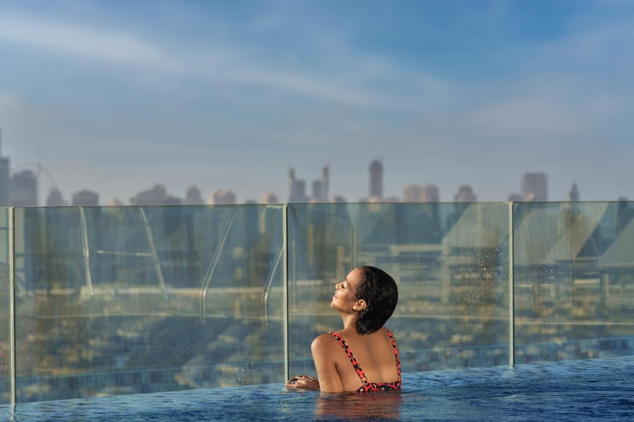 Novotel Jumeirah Village Triangle 4* Dubái