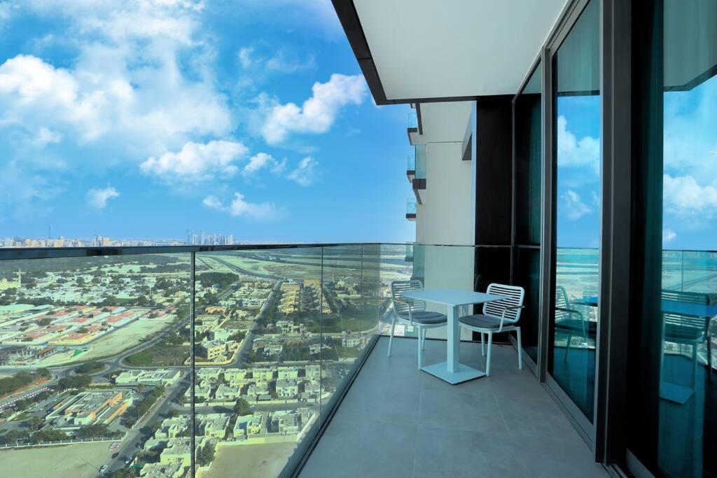 Modern And Spacious 1 Bedroom With Direct Access To Mall Ultima Vacation Homes 02 Apartment Dubai