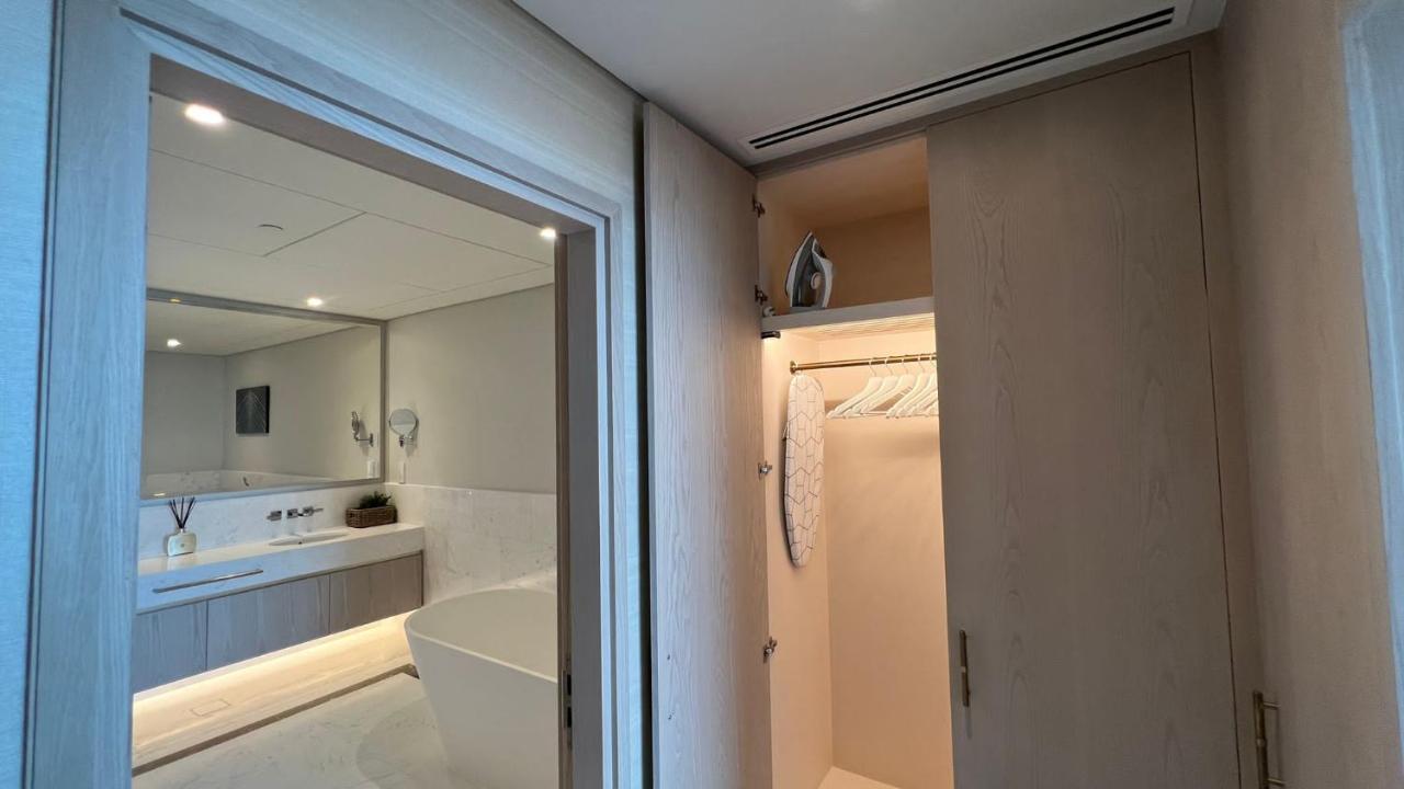 Apartamento The Palm Tower - St Regis - The Palm - - Free Airport Pickup Dubai