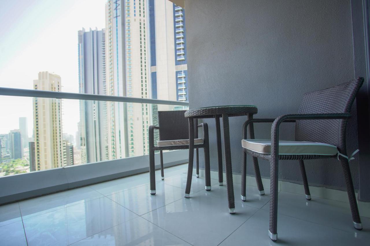 Apartment Luxurious - Damac Mall Street