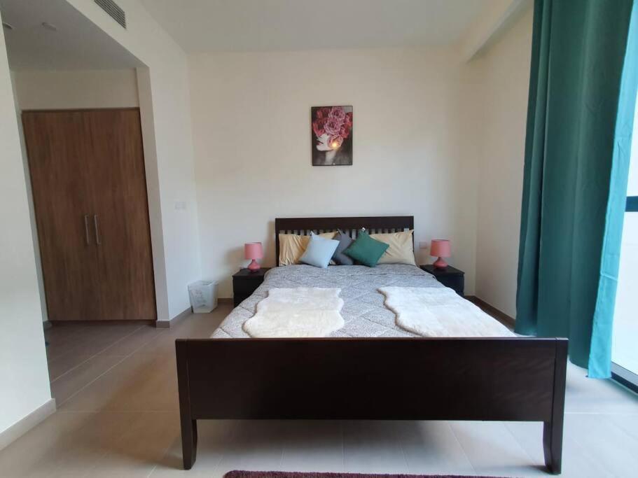 Apartment 2 Bedroom Available For Short Term Dubai