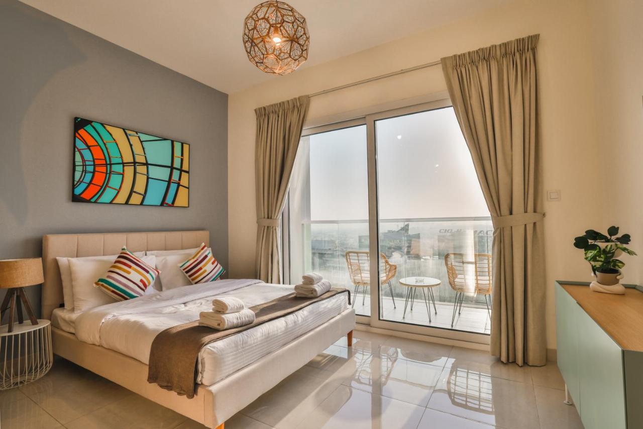 Appartement Luxury Business Bay Gym Pool Parking By Sojo *
