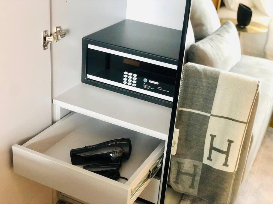 Urban King Bed With Burj Khalifa View & Mall * Dubai