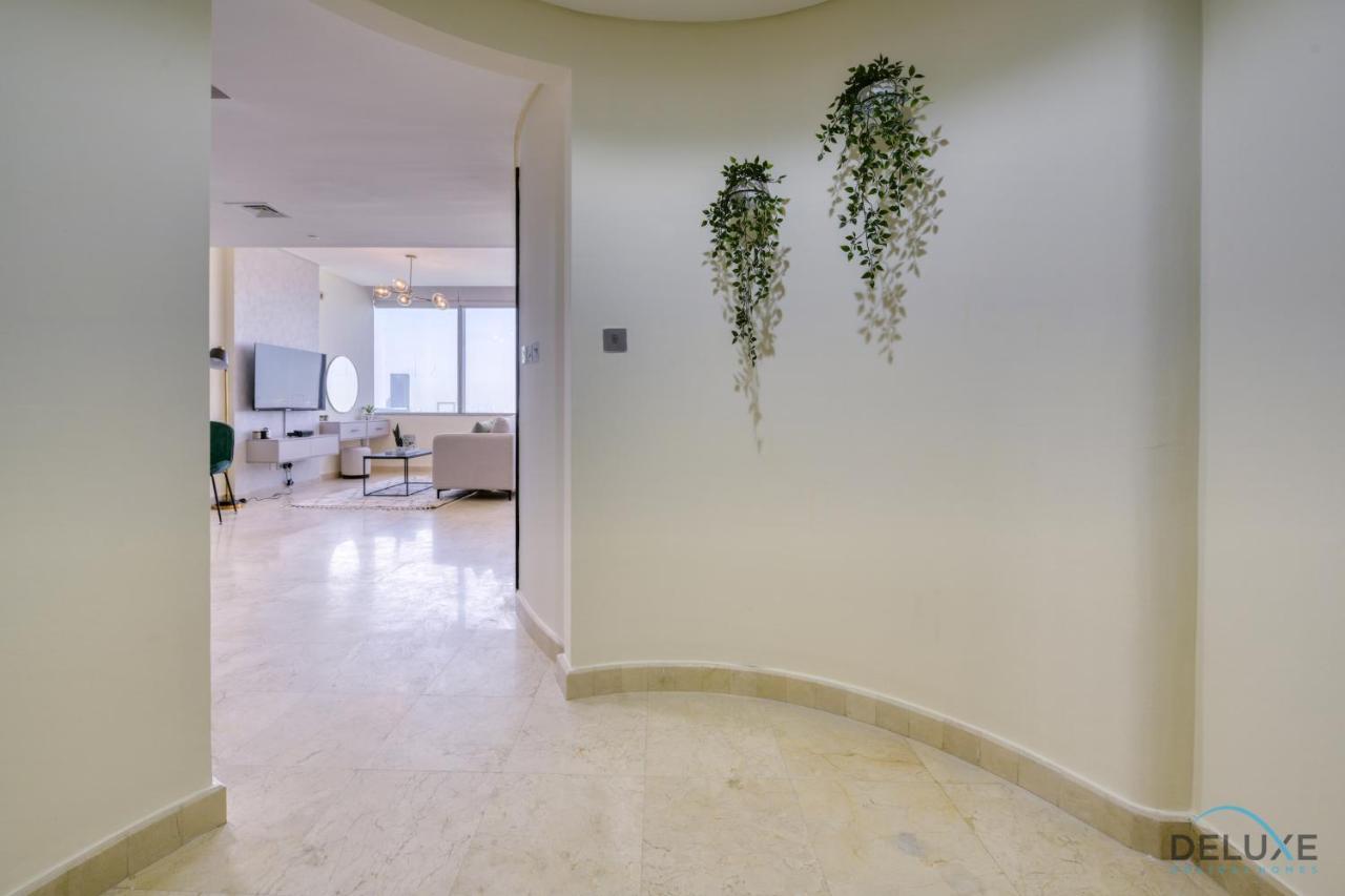 Great Cozy 1br With Pool & Views By Deluxe Homes Dubaï