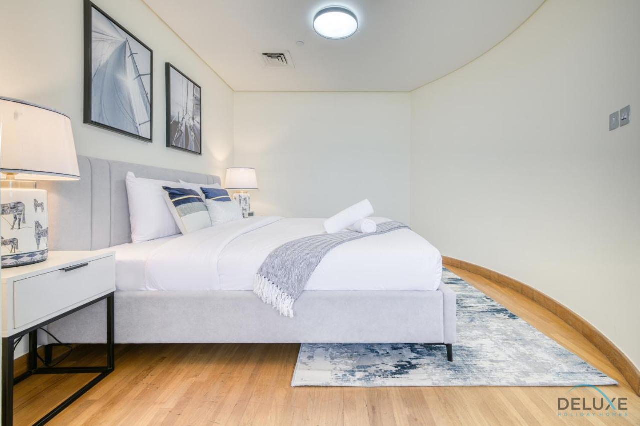 Value Modern 1br With Pool & Stunning Views By Deluxe Homes Dubaï