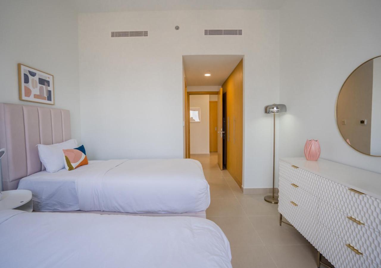 Nasma Luxury - Bellevue Tower 1 Apartment *
