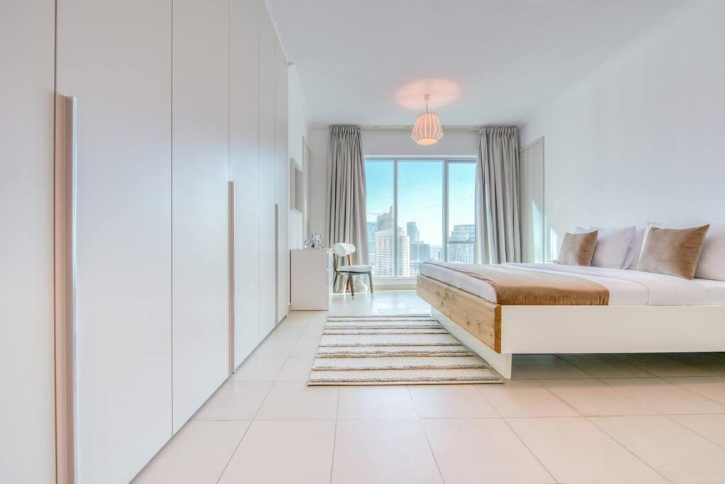 Lägenhet Attessa Tower, Marina Promenade, Marina - Mint