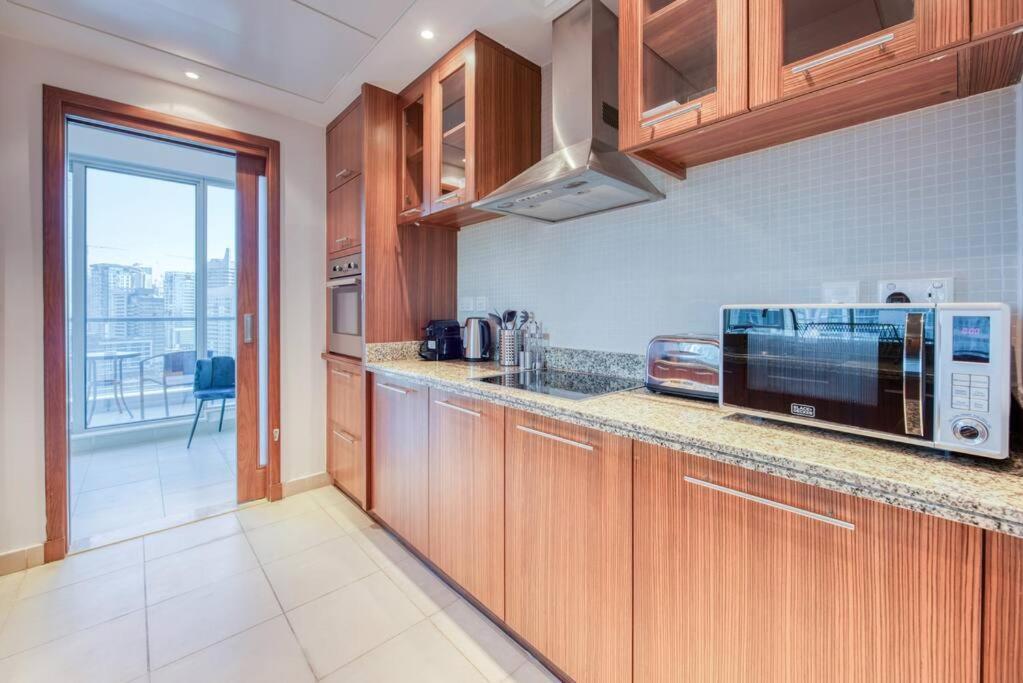 Lägenhet Attessa Tower, Marina Promenade, Marina - Mint *