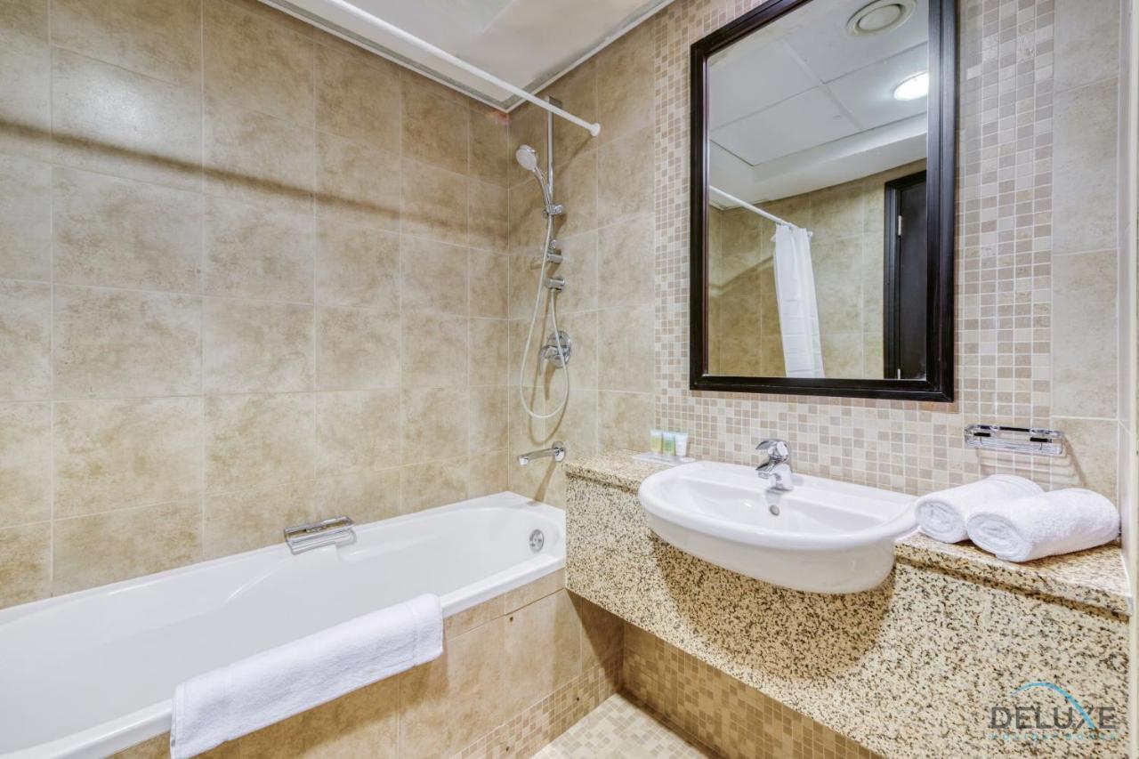 Opulent At Sky Gardens Difc By Deluxe Homes Dubai
