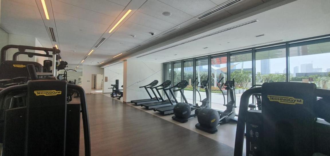 Apartment Modern And Spacious 1 Bedroom With Direct Access To Mall Ultima Vacation Homes 02 Dubai