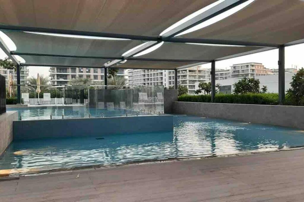 2 Bedroom Available For Short Term Apartment Dubai