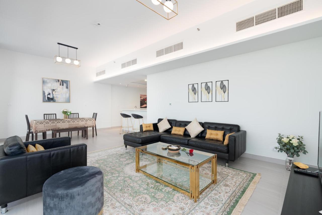 Ultimate - 3 Beds - Scenic Panoramic Views - Right At Metro Station - 5-10min To Sea, Burj Khalifa, Old Town, Downtown - 15min From Airport Lejlighed