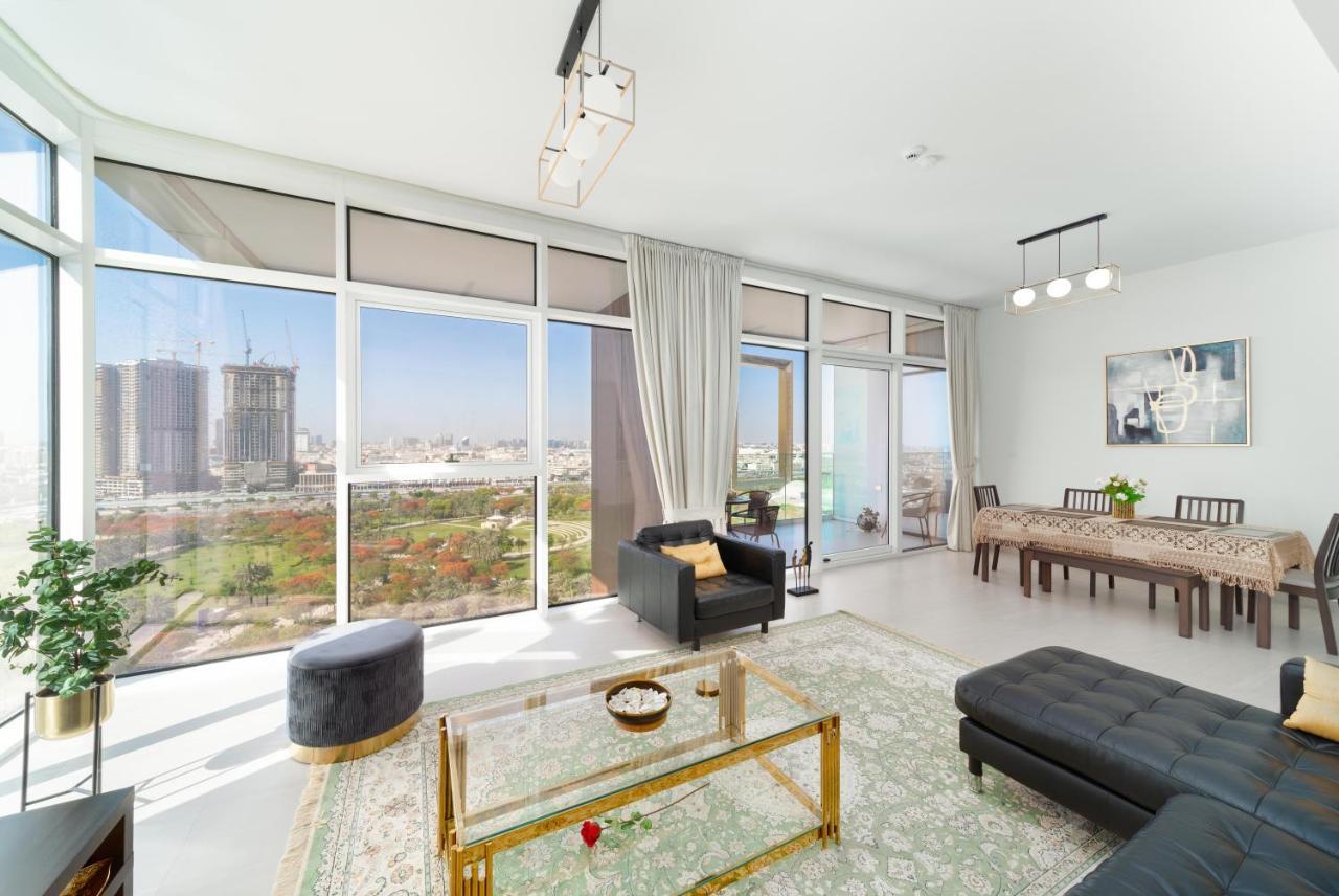 Ultimate - 3 Beds - Scenic Panoramic Views - Right At Metro Station - 5-10min To Sea, Burj Khalifa, Old Town, Downtown - 15min From Airport Apartamento