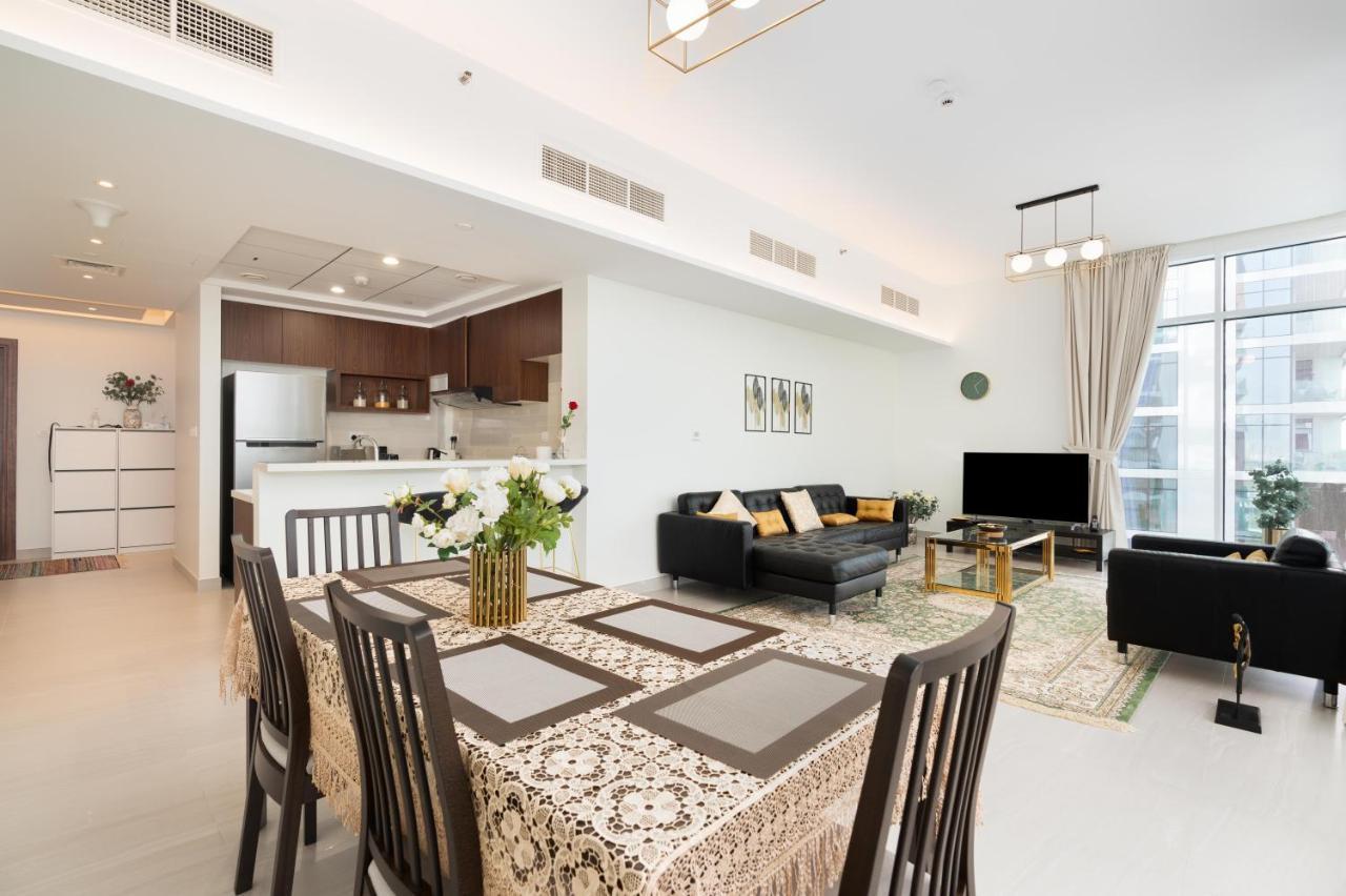 Ultimate - 3 Beds - Scenic Panoramic Views - Right At Metro Station - 5-10min To Sea, Burj Khalifa, Old Town, Downtown - 15min From Airport Apartamento Dubai