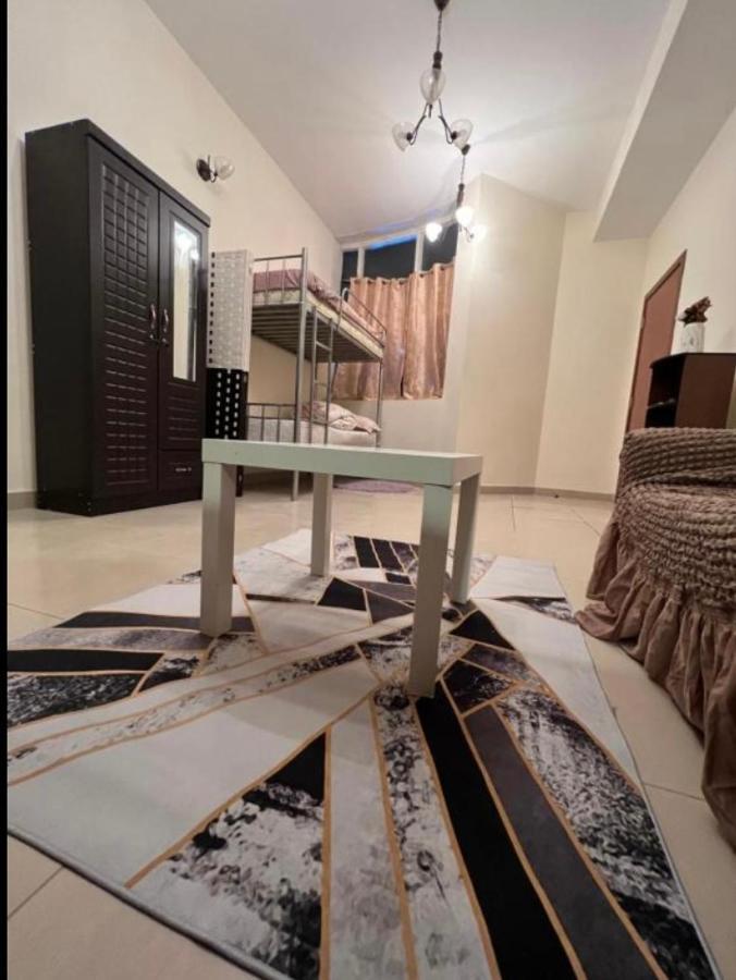 Dubai Bed Space Female *