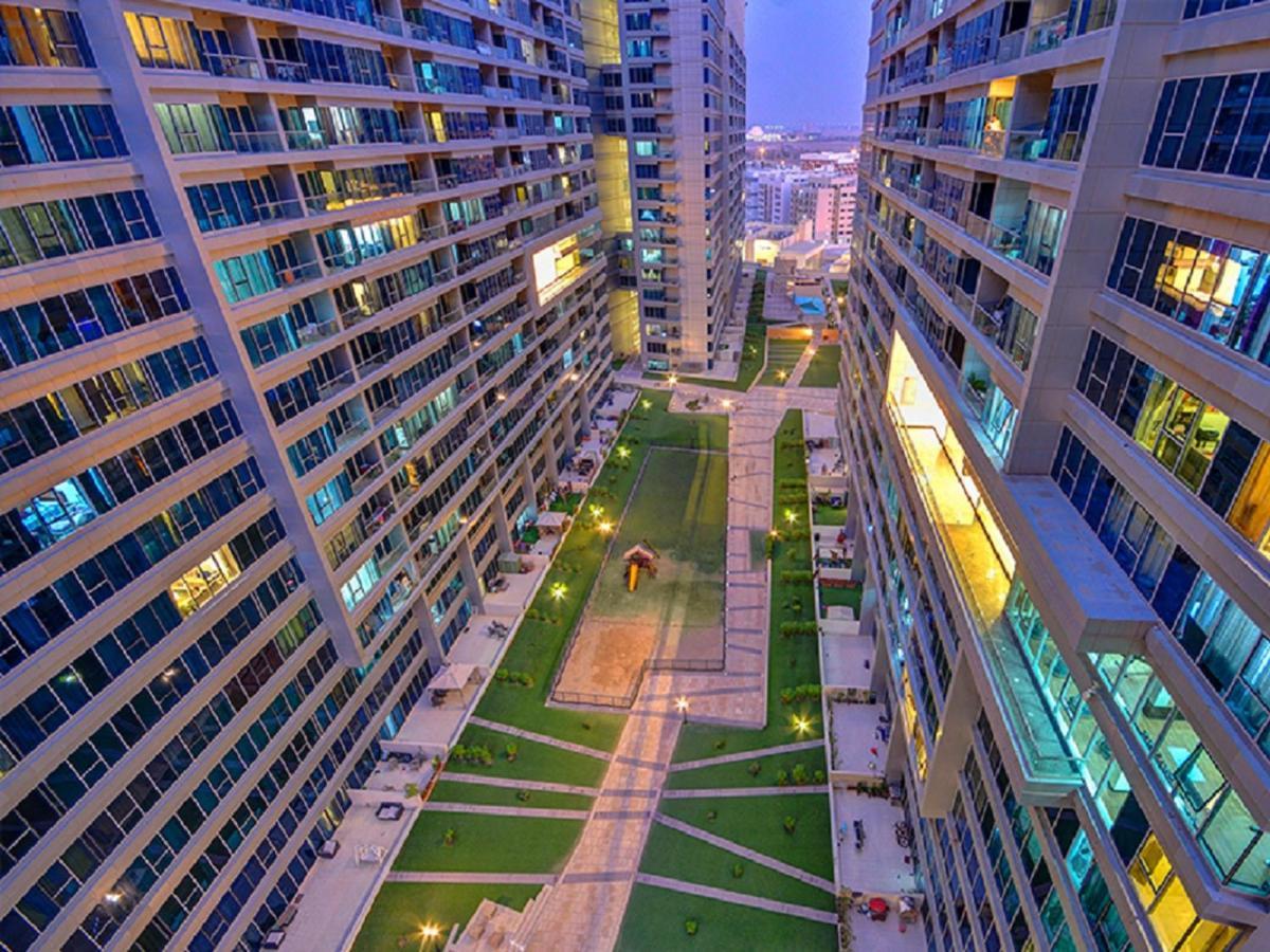 Apartment Octavius Home, Large 2 Bedroom Near Global Village & Outlet Mall