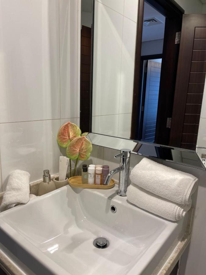 First Class 2br With Burj Khalifa & Downtown View Apartamento