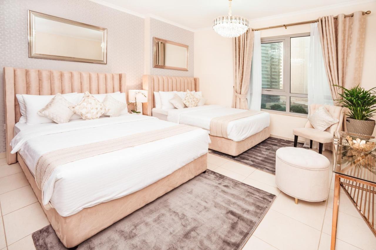 Elite Royal - Full Burj Khalifa & Fountain View - Signature - 2 Bedrooms & 1 Open Bedroom Without Partition