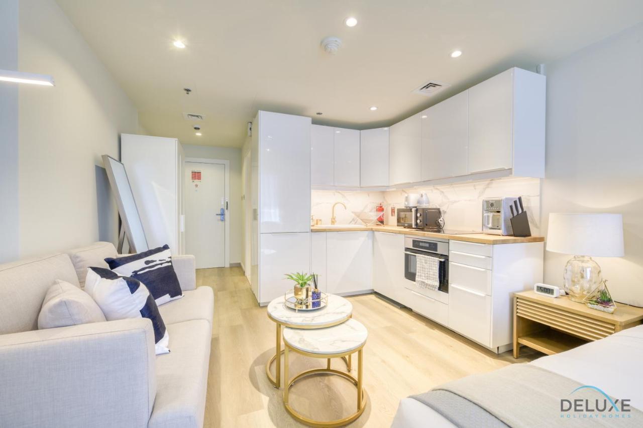 Apartamento Stunning At Marina Views A Marina By Deluxe Homes Dubái
