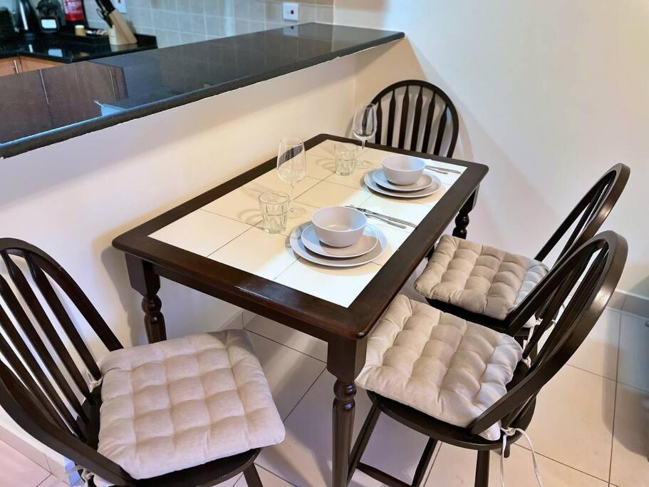 Vvk Holiday Homes, Marina View Tower Appartement Dubaï