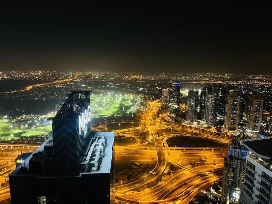 High Floor With Skyline & Burj Khalifa View 3 Bedroom Unit Marina Apartamento Dubái