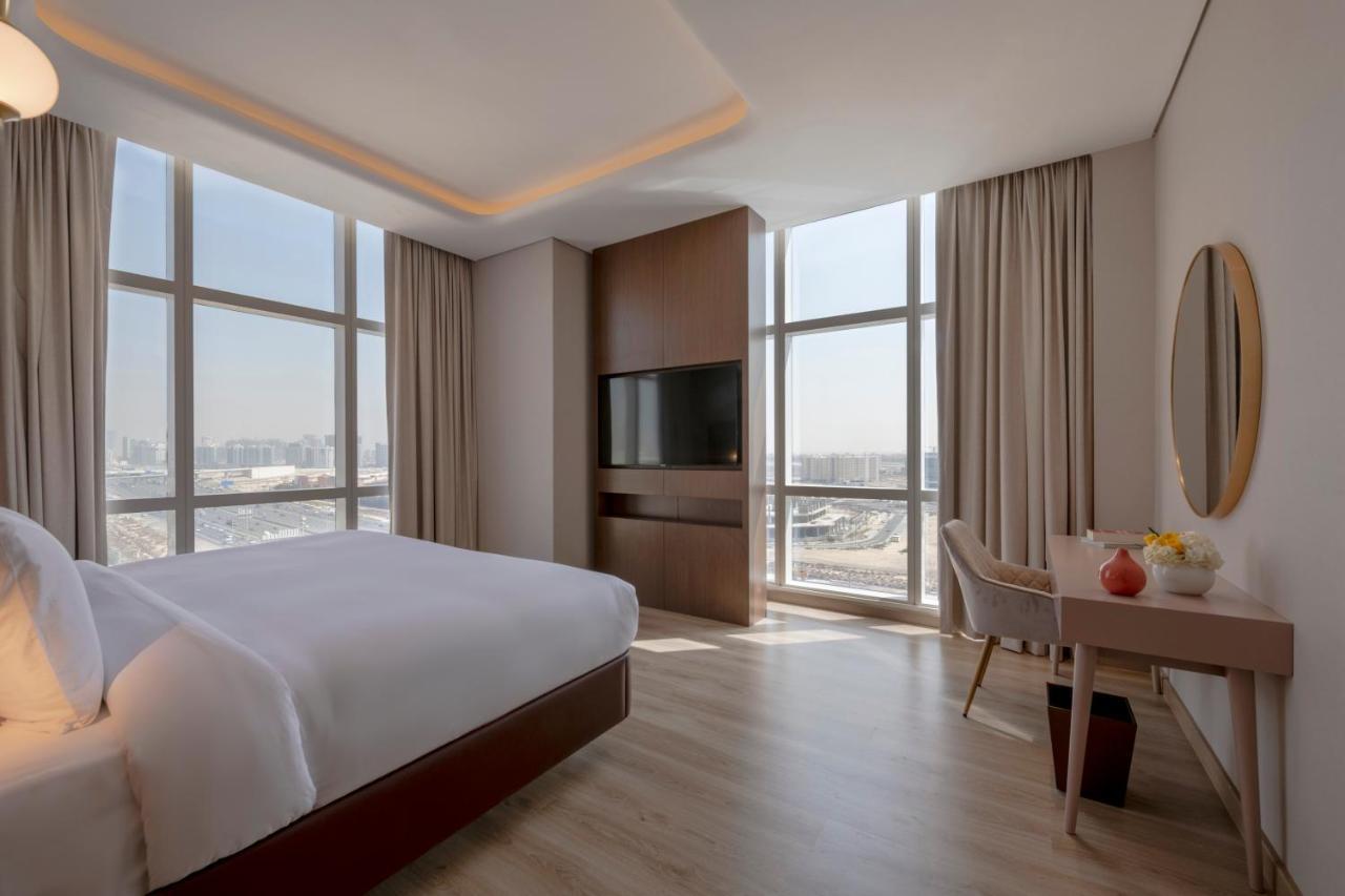 Hotel Movenpick Jumeirah Village Triangle 5*