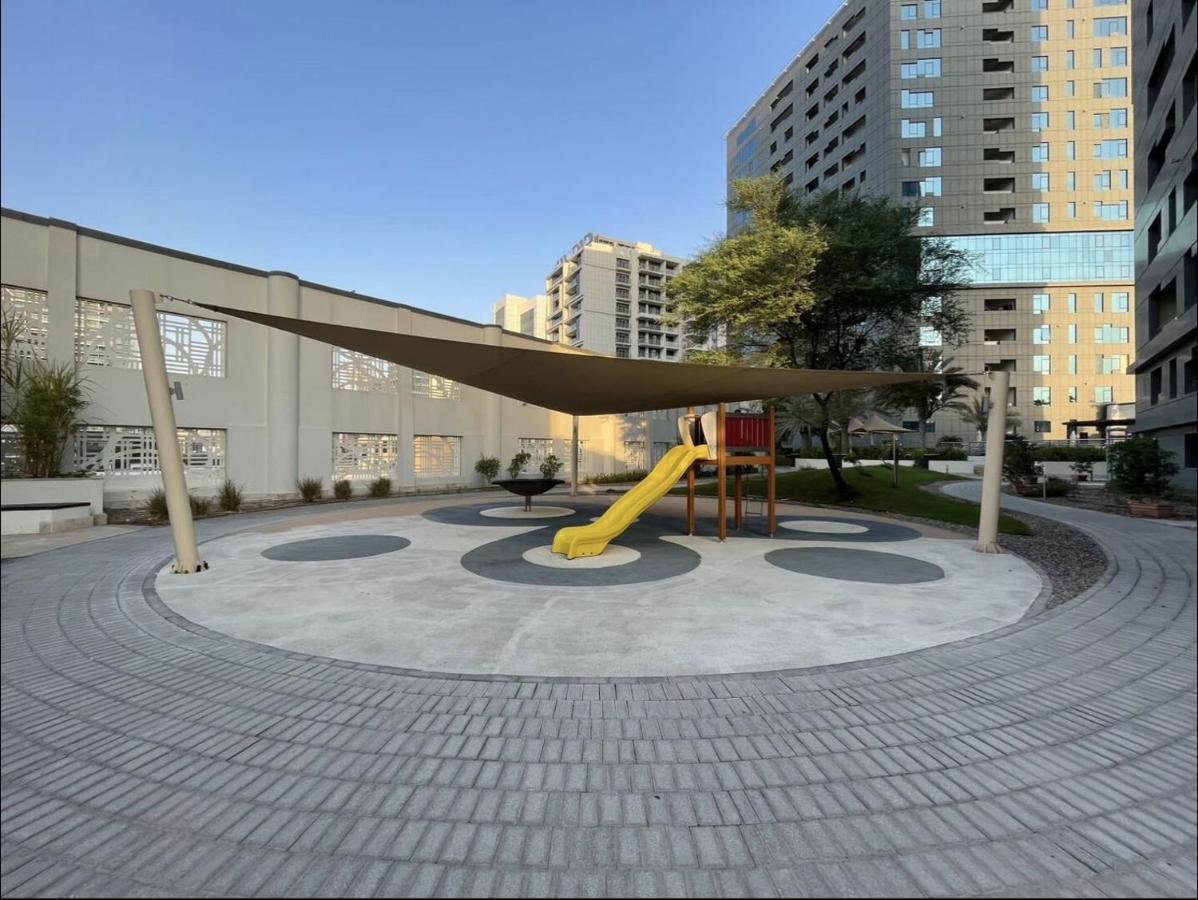 Appartement Ambassador Capital Bay- Discount Available