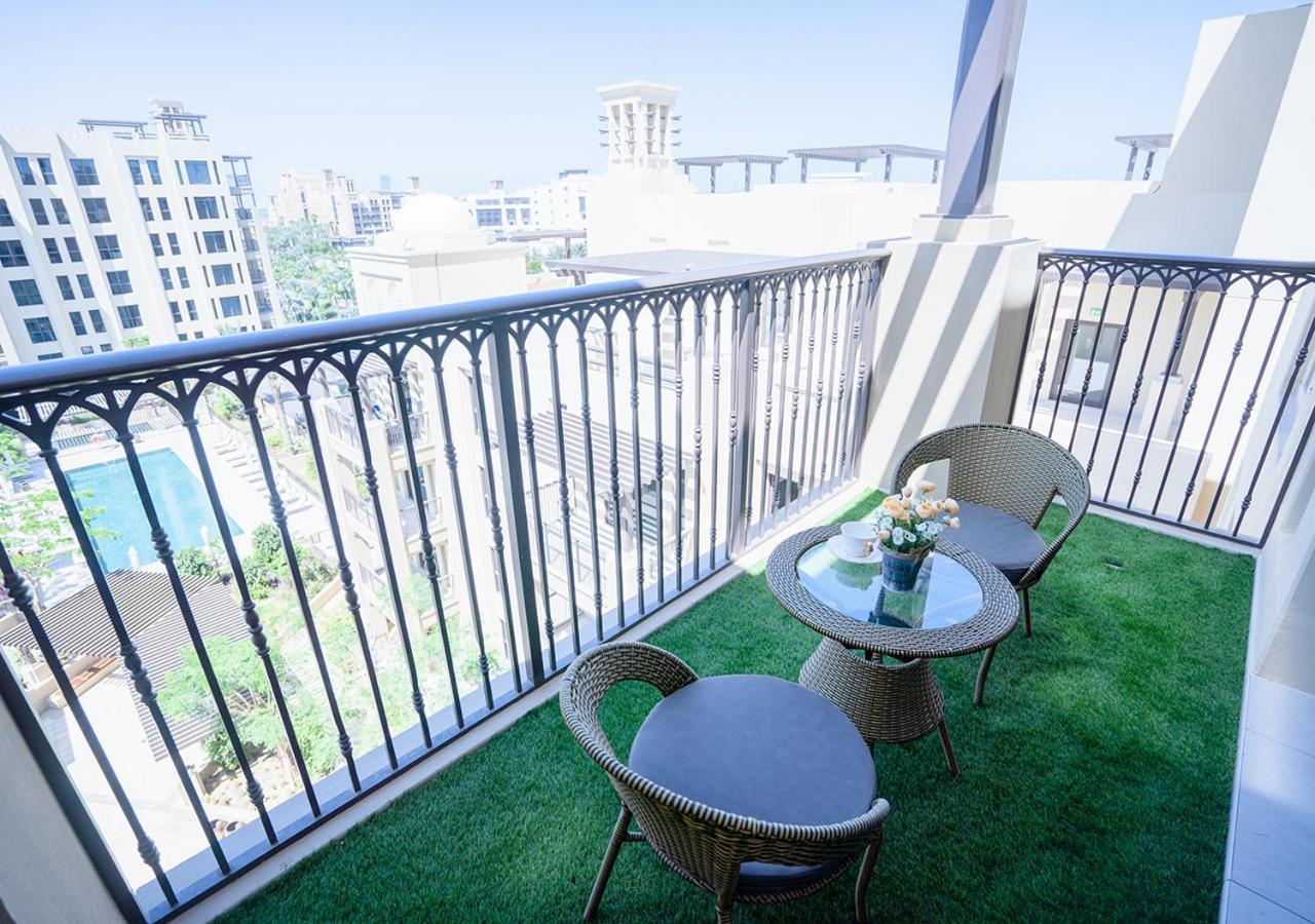 Nasma Luxury - Fancy With Balcony Close To Mjl's Souk * Dubái