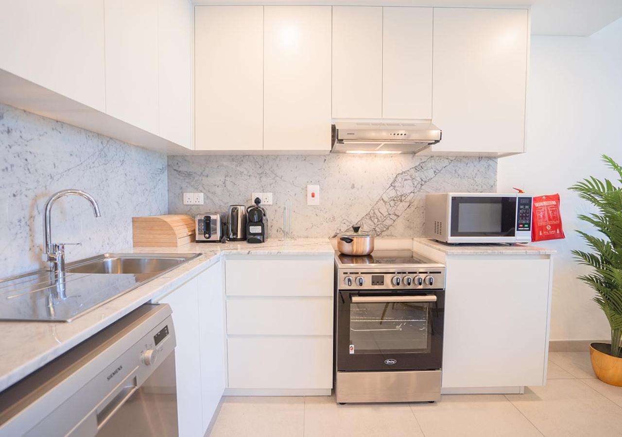Apartamento Nasma Luxury - Fancy With Balcony Close To Mjl's Souk Dubái