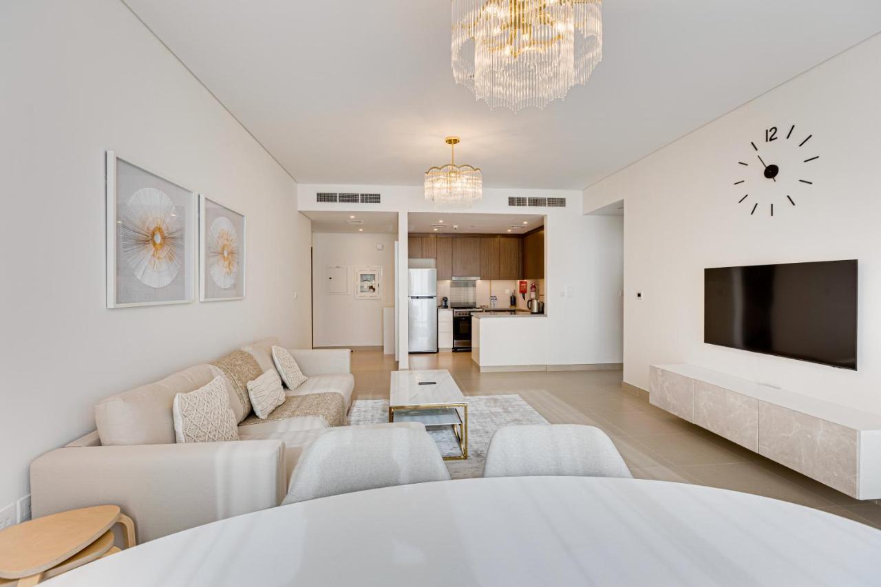 Sea View 2bd In New 52 42 Tower Marina Appartement Dubaï