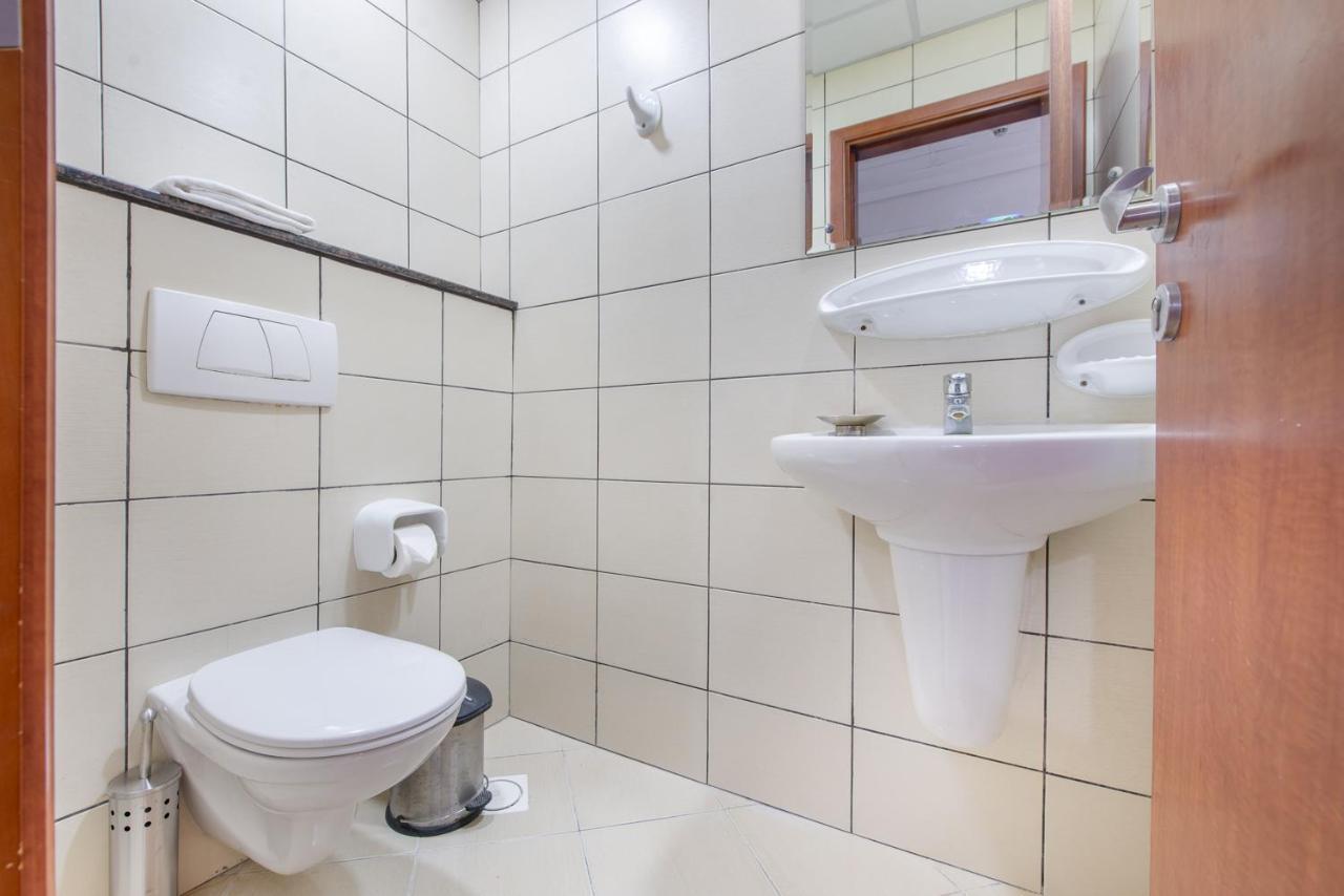 Classic 1br In Marina Pinnacle Tower, Marina