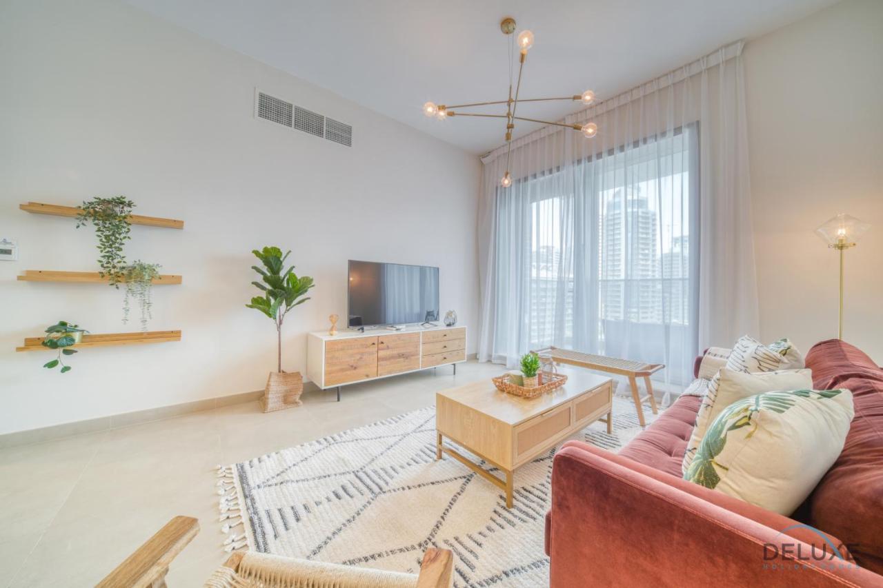 Rustic 2br At Sparkle Tower 1 Marina By Deluxe Homes Apartamento Dubai