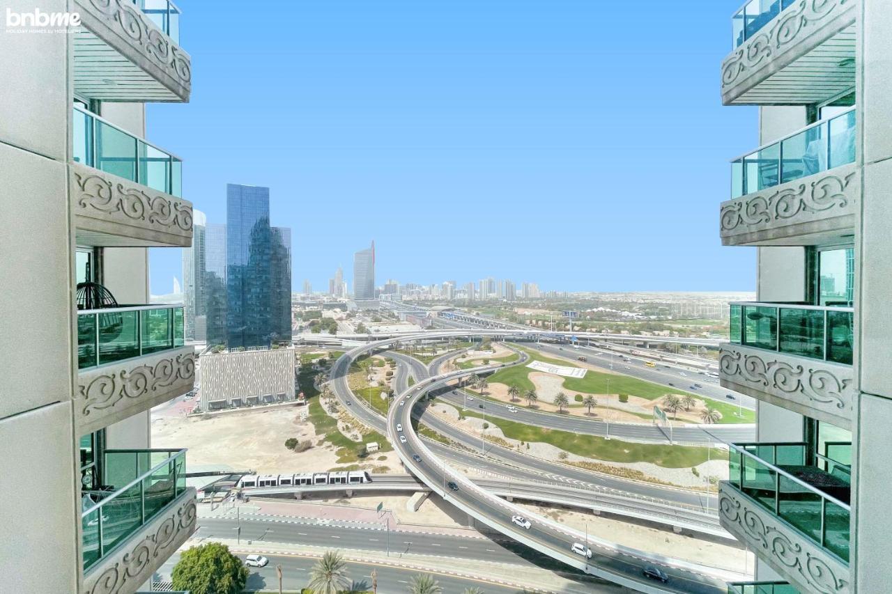 Marina 2br - Pool, Gym & Balcony