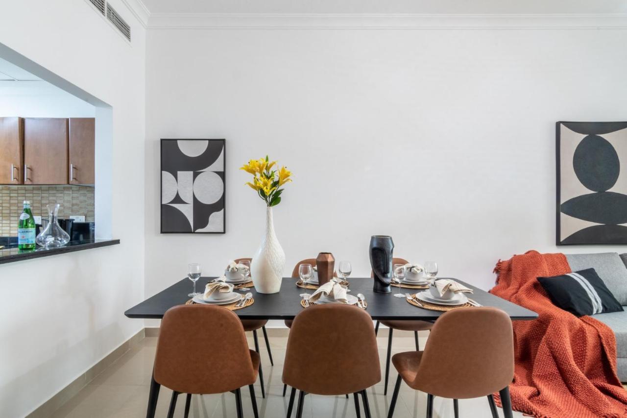 The Smart Concierge - Plaza Residences Dubai