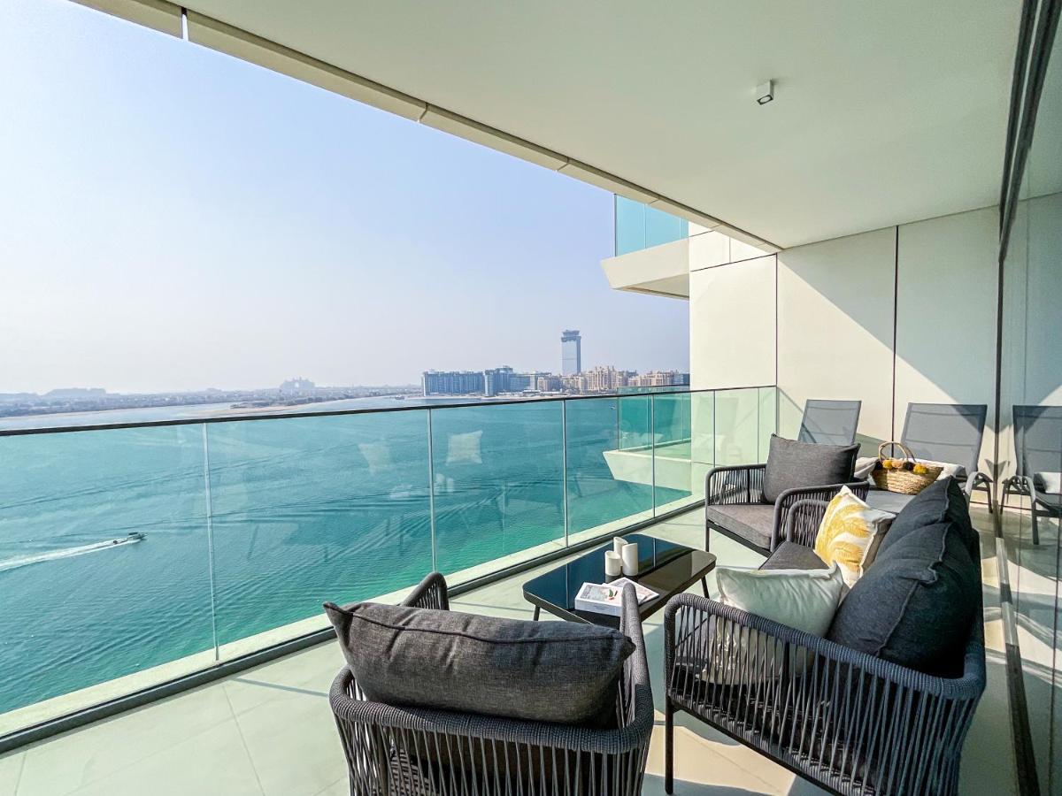 Higuests - Superlative With Private Access Apartment *