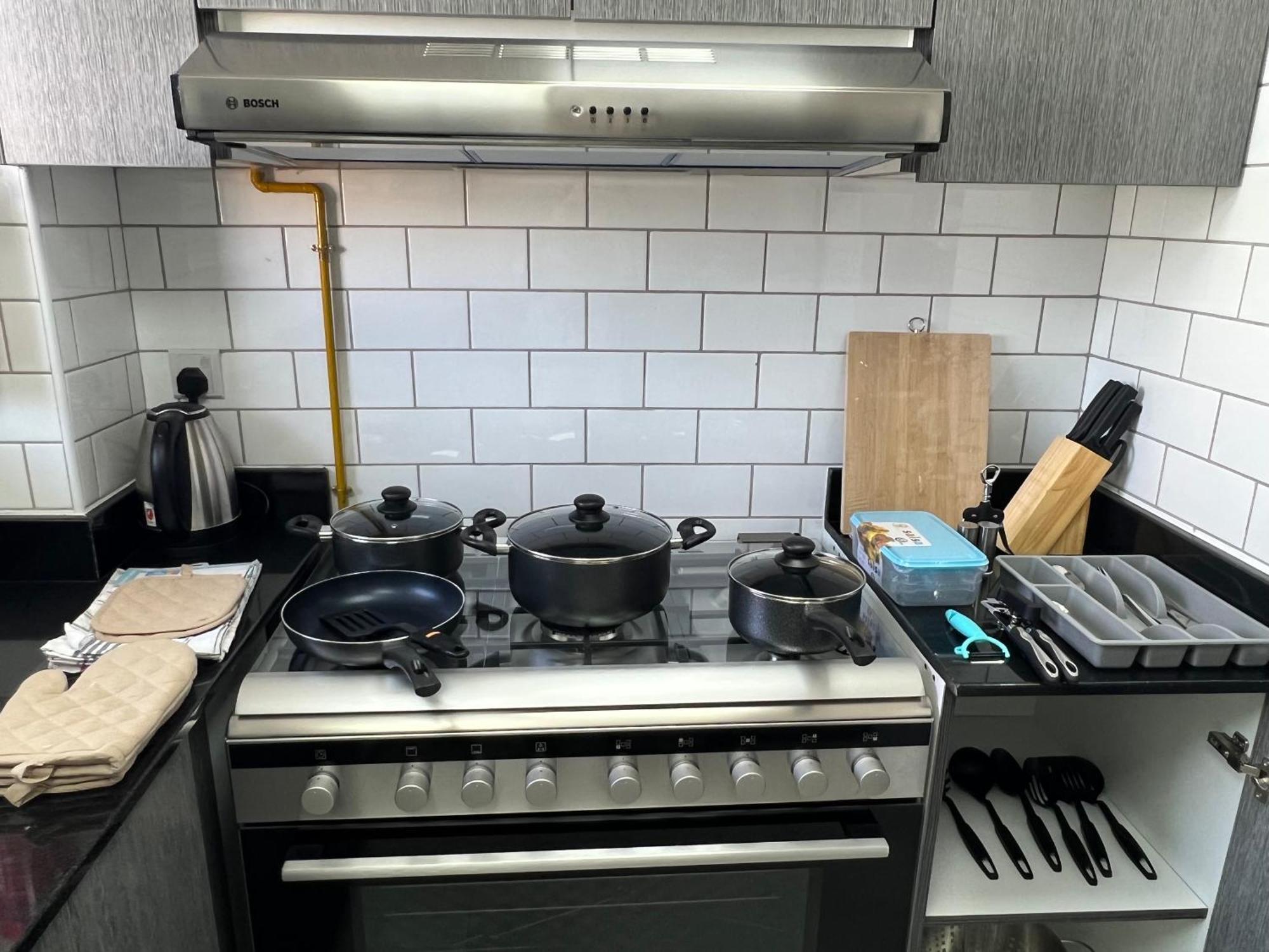 Penrose Place Jvc Apartamento *