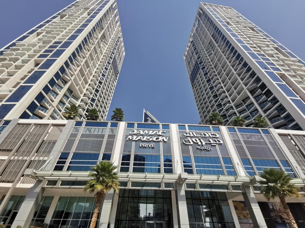 Vacay Lettings - Burj Khalifa & Canal View At Damac Prive * Dubaï