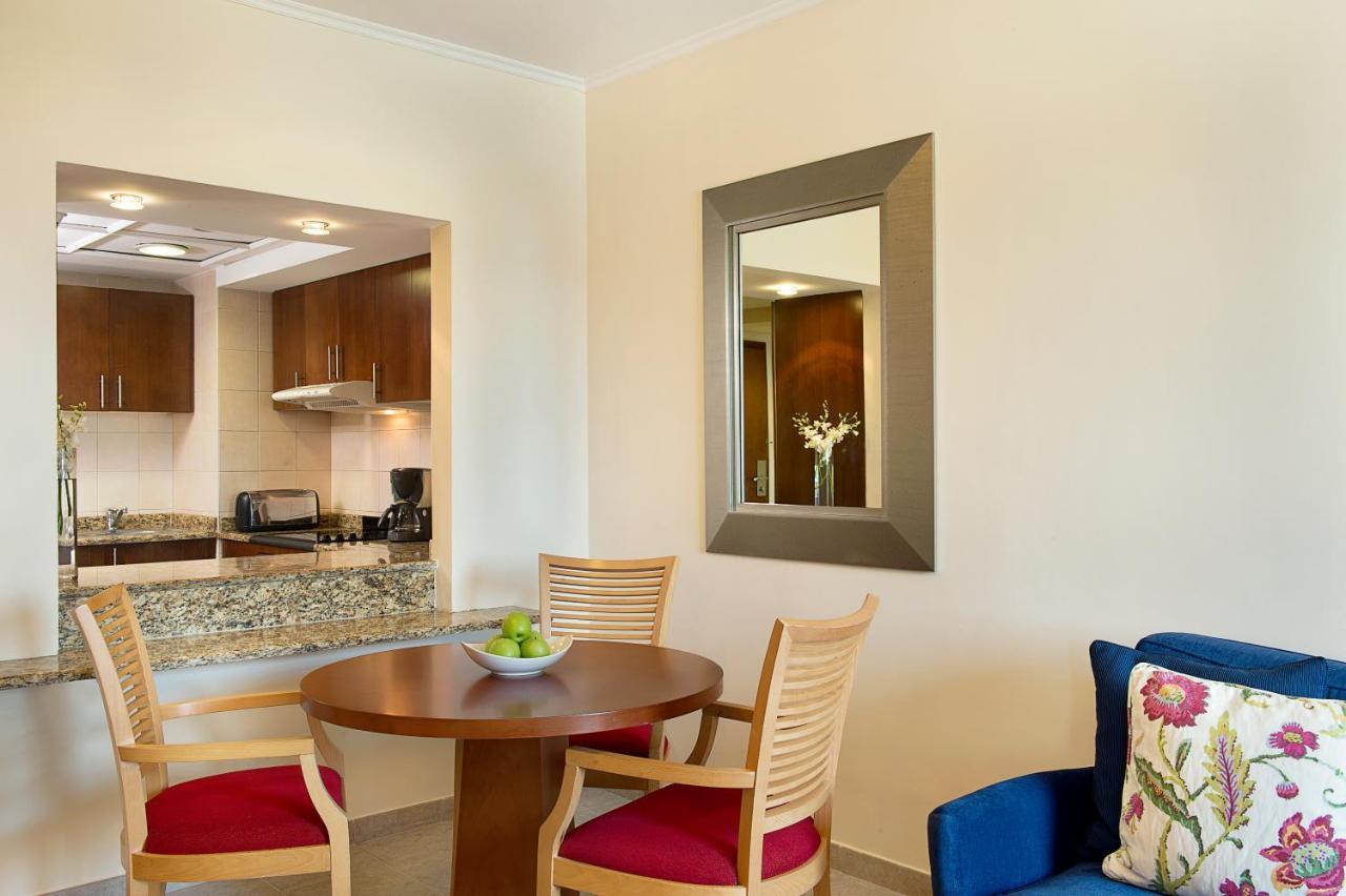 Millennium Lakeview Formerly Copthorne Lakeview Executive 4* Dubái