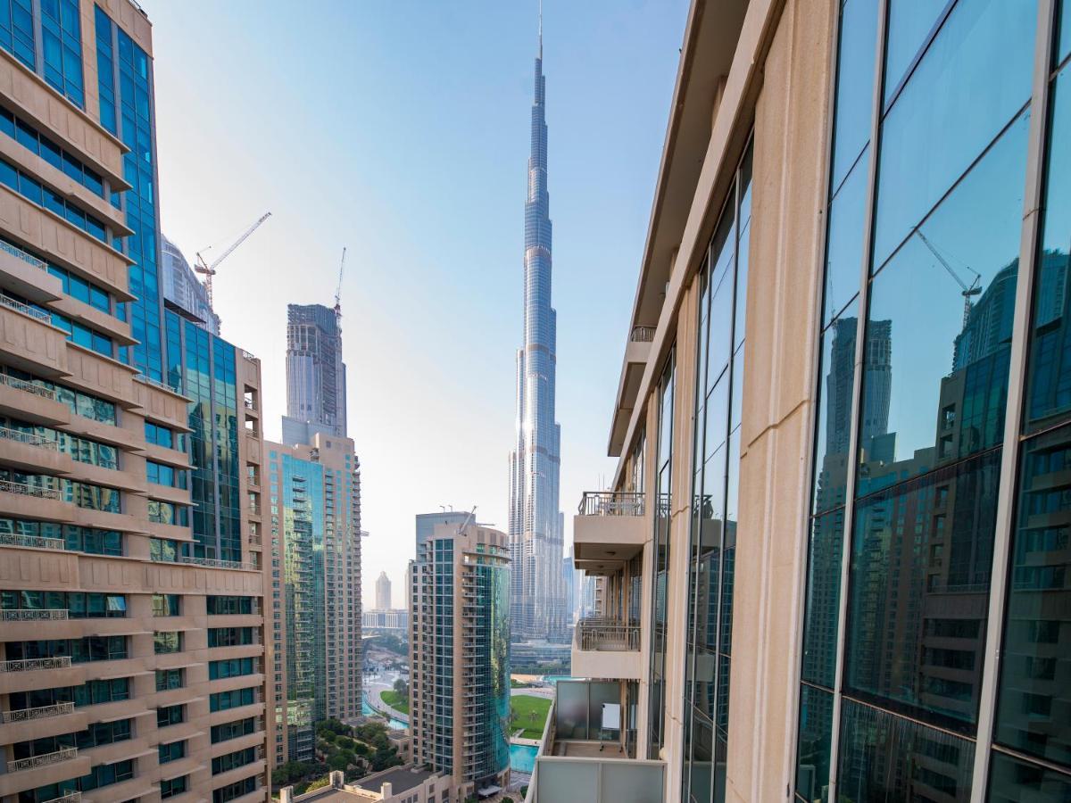 First Class 2br With Burj Khalifa & Downtown View * Dubai