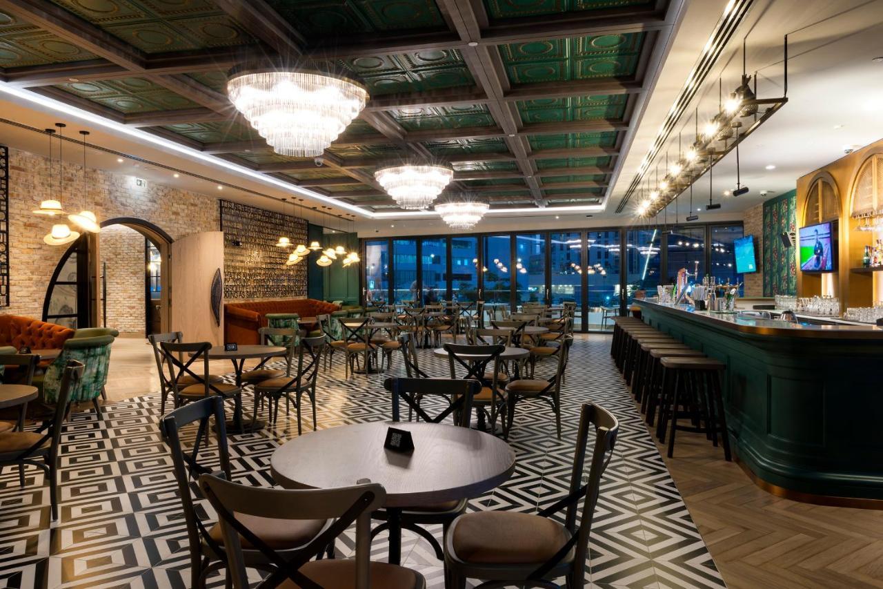 Hotel Premier Barsha Heights