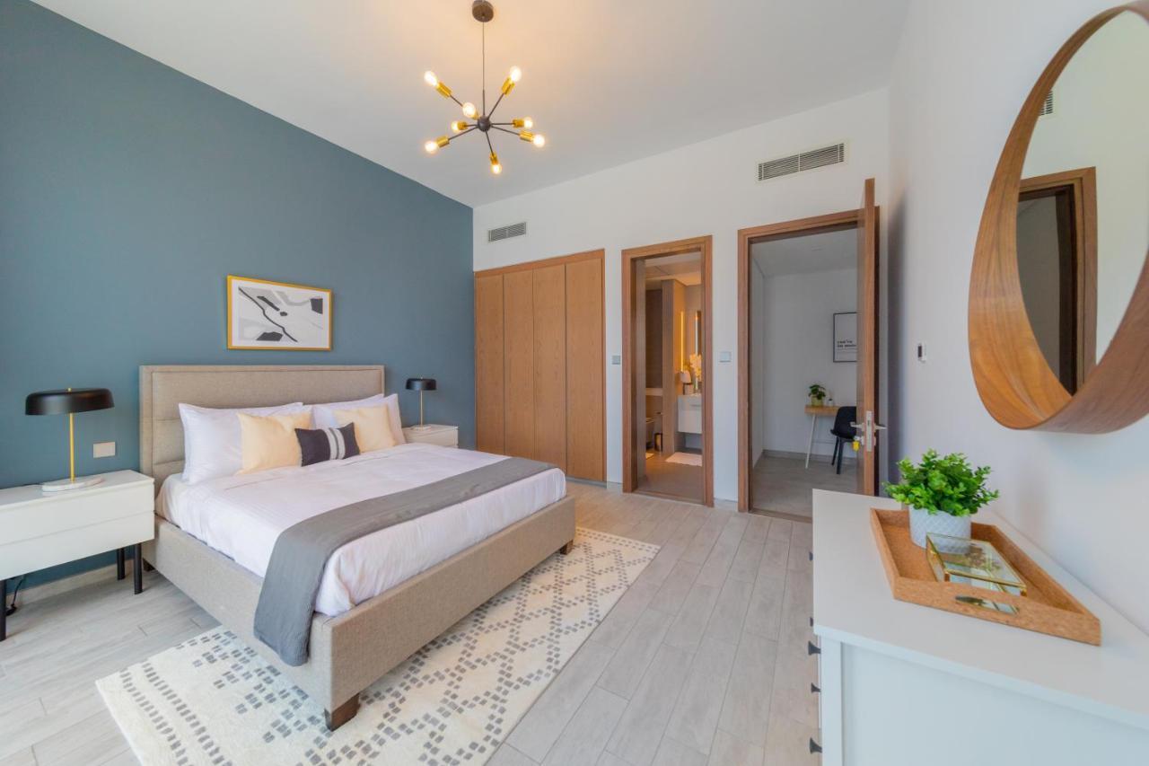 Eden's Homes & - Millennium Atria Residences Dubái