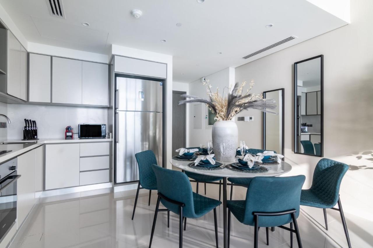 The Smart Concierge - Sunrise Bay Appartement Dubaï