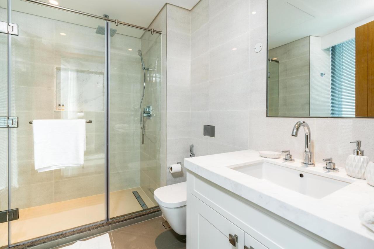 White Sage - Modern And Unique With Fountain Views *