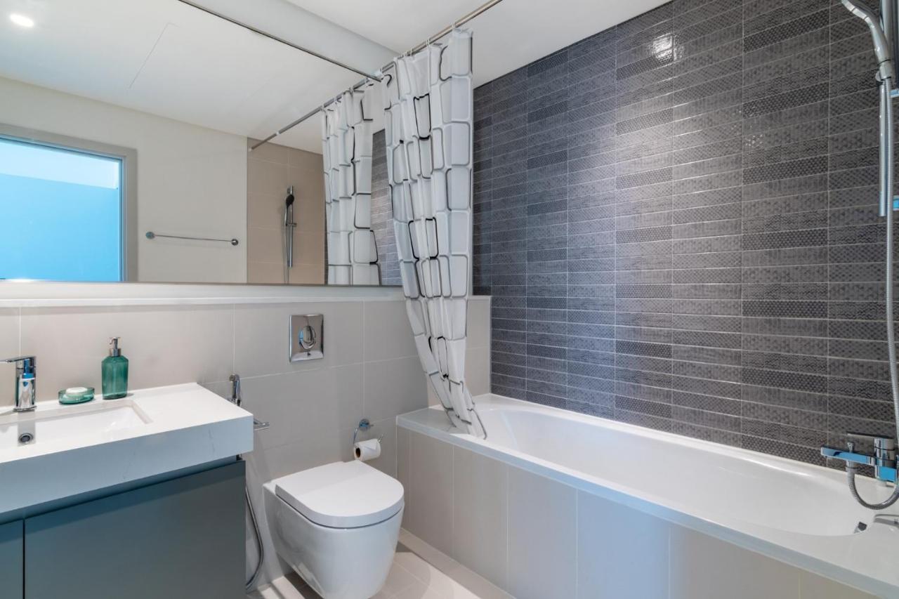 The Smart Concierge - Sunrise Bay Appartement Dubaï