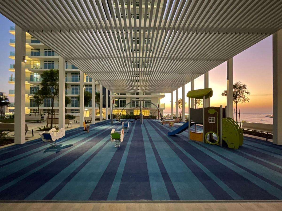 The Smart Concierge - Sunrise Bay Appartement Dubaï
